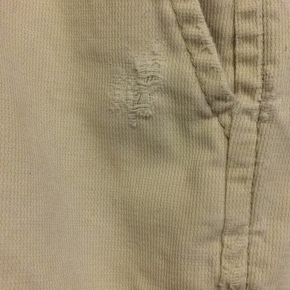 Abercrombie khaki shorts - Picture 5 of 5